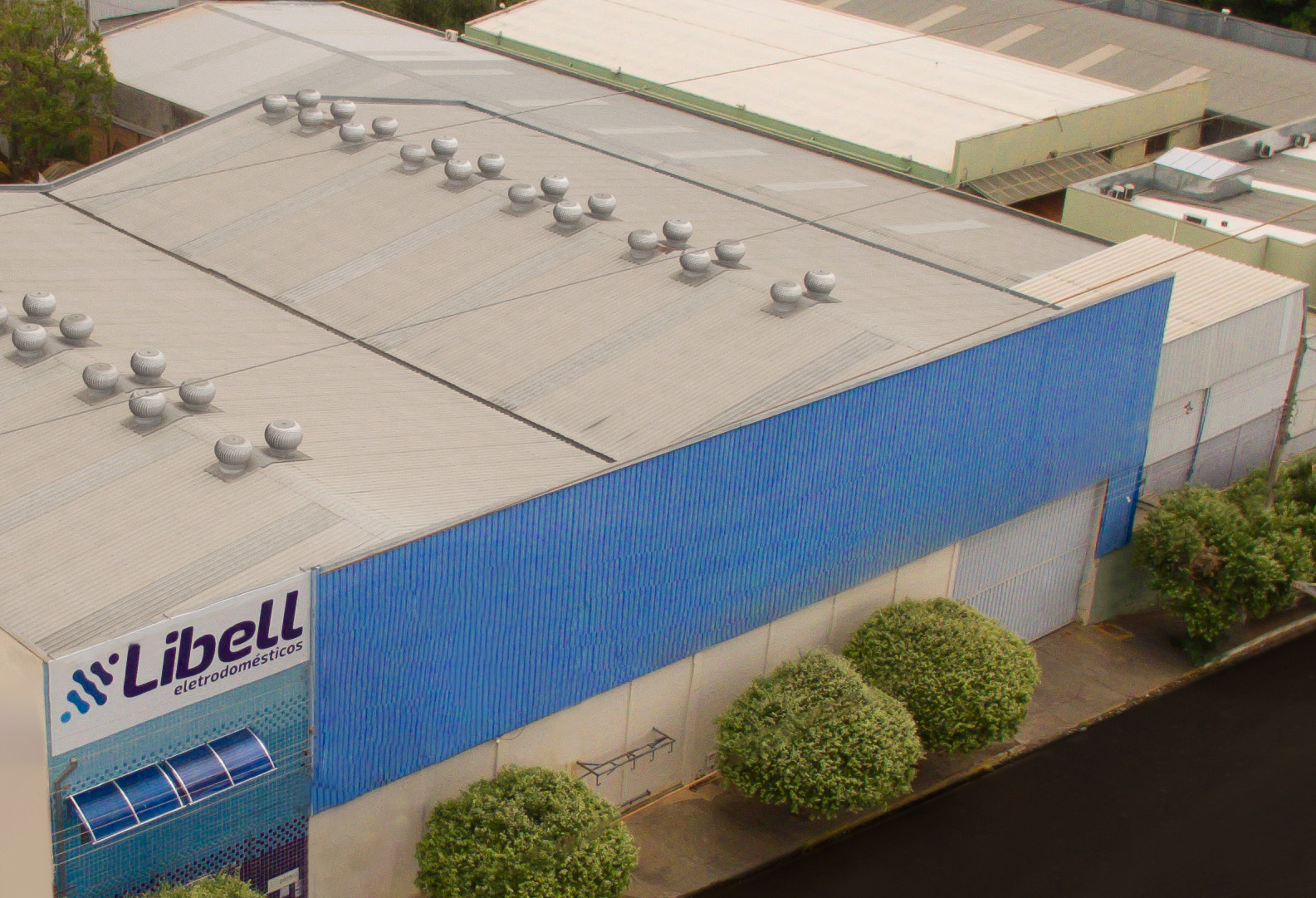 Linha de produtos Libell fabricados em Matão, São Paulo